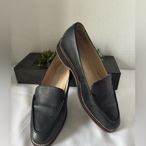 COLE HAAN BLACK GRAINY LEATHER CUSHIONED INSOLES RUBBER SOLE SLIP ON. SZ 7